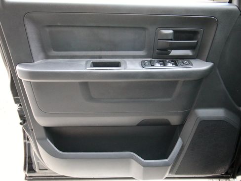 Used 2012 RAM 3500 ST w/ Chrome Appearance Group AWD/4WD image 18