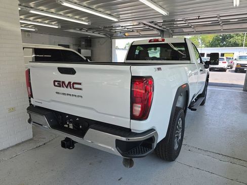 New 2025 GMC Sierra 3500 Pro image 5