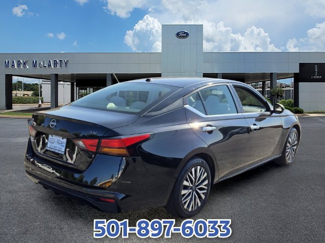 Used 2024 Nissan Altima 2.5 SV FWD image 5