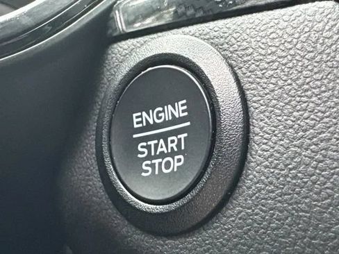 Used 2025 Ford Escape ST-Line FWD image 40