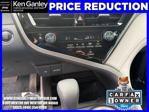 Used 2024 Toyota Camry LE w/ Convenience Package image 16