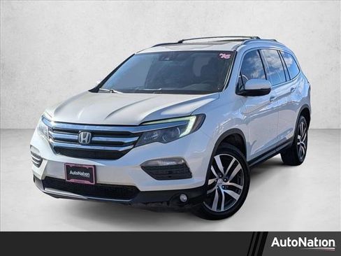 Used 2016 Honda Pilot Elite image 1