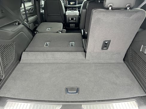 Used 2024 GMC Yukon Denali image 21