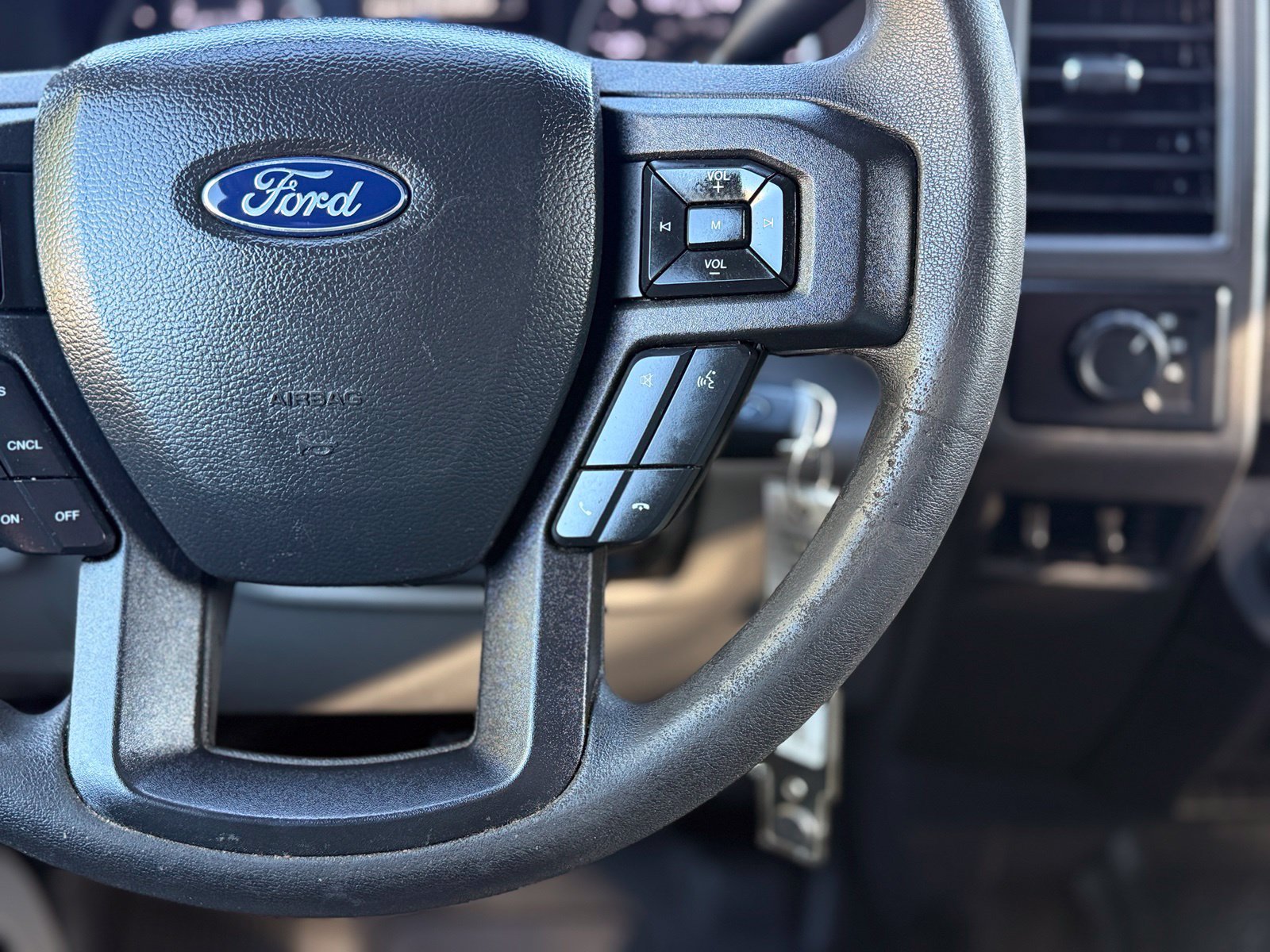 Used 2022 Ford F350 XL w/ Power Equipment Group AWD/4WD image 27