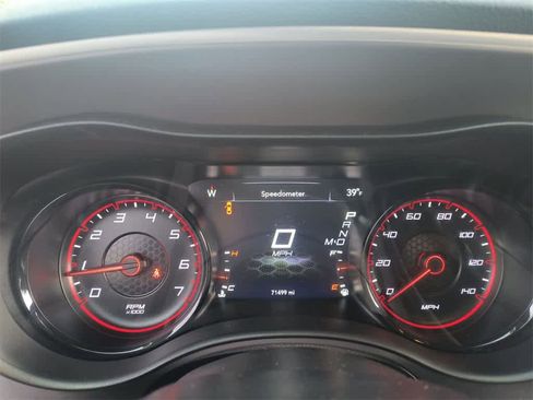 Used 2022 Dodge Charger SXT w/ Blacktop Package image 15