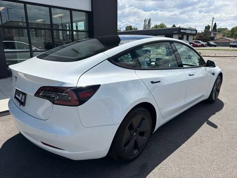 Used 2021 Tesla Model 3 Standard Range Plus RWD image 10