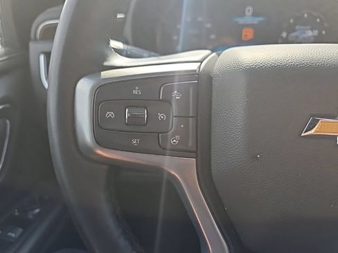 Used 2024 Chevrolet Suburban Premier AWD/4WD image 23