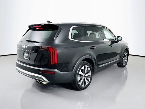Used 2022 Kia Telluride EX w/ EX Premium Package FWD image 13