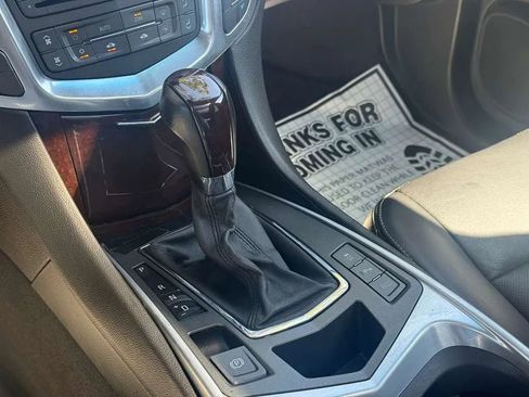 Used 2012 Cadillac SRX Luxury FWD image 16