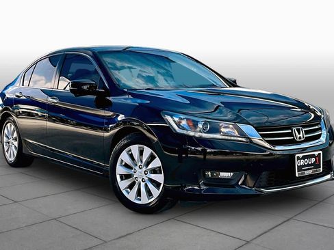 Used 2015 Honda Accord EX image 3