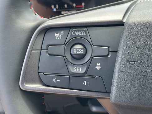 New 2026 Nissan Sentra SR w/ Floor Mat Package FWD image 29