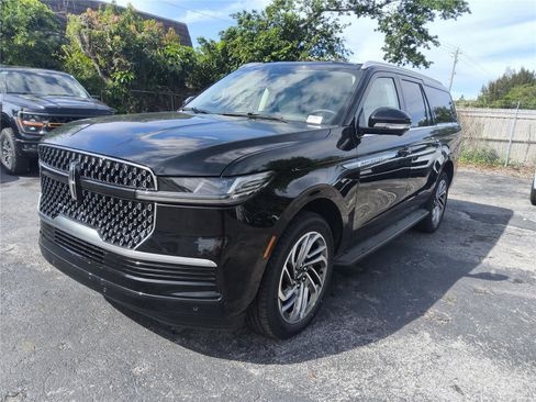 New 2026 Lincoln Navigator L Premier image 1