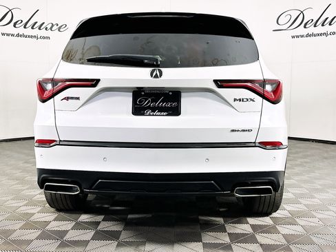 Used 2023 Acura MDX A-Spec image 5