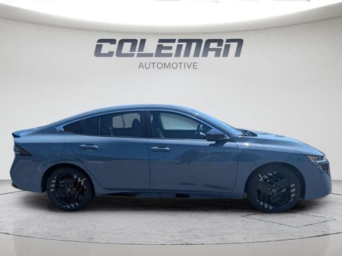 Used 2026 Nissan Sentra SR w/ SR All Weather Package FWD image 22