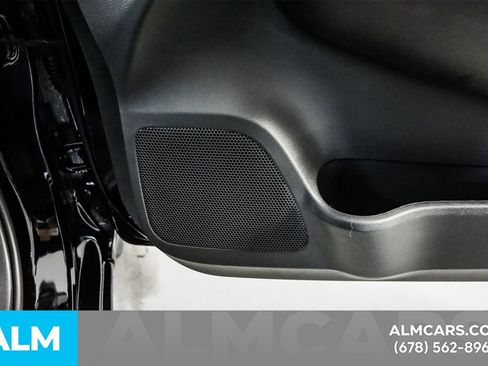 Used 2025 Nissan Versa S w/ Trunk Package image 42