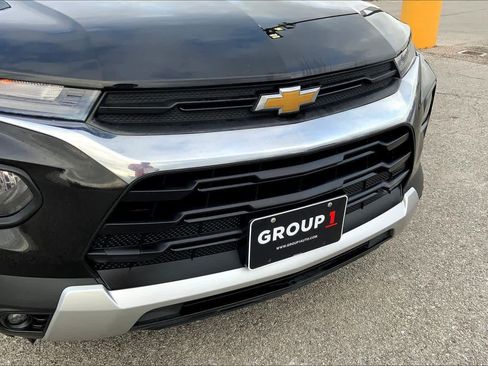 Used 2023 Chevrolet TrailBlazer LT image 28