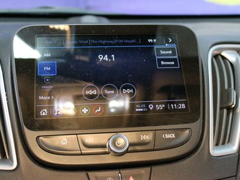 Used 2024 Chevrolet Malibu LT w/ Sport Edition FWD image 24
