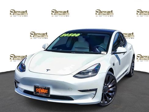 Used 2022 Tesla Model 3 Performance image 1