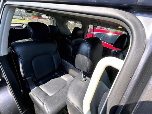 Used 2024 INFINITI QX80 Luxe AWD/4WD image 36