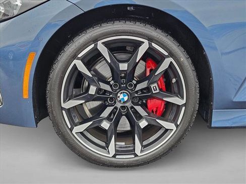 Used 2026 BMW 330i Sedan w/ M Sport Package RWD image 9