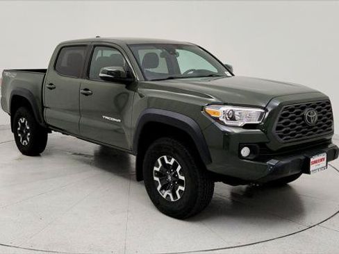 Certified 2021 Toyota Tacoma TRD Off-Road AWD/4WD image 1