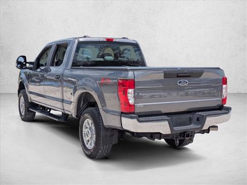 Used 2022 Ford F250 XL w/ STX Appearance Package AWD/4WD image 6