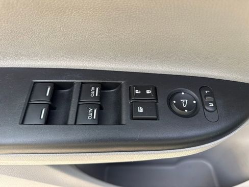 Used 2013 Honda Accord EX image 15