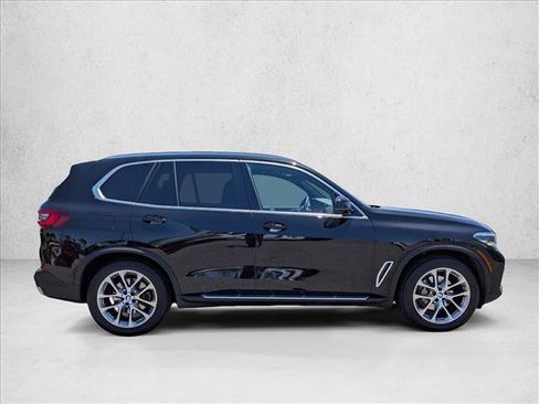 Used 2023 BMW X5 sDrive40i w/ Climate Comfort Package RWD image 4