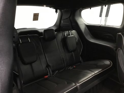 Used 2022 Chrysler Pacifica Limited w/ S Appearance Package FWD image 20