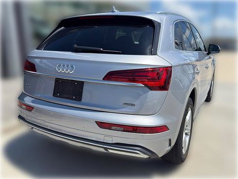 Used 2024 Audi Q5 2.0T Premium AWD/4WD image 9