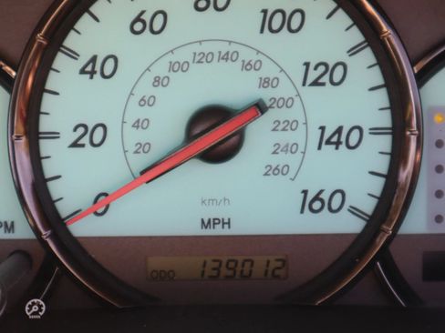 Used 2004 Toyota Solara SLE FWD image 24