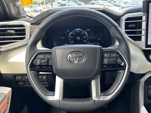 Used 2023 Toyota Sequoia Capstone AWD/4WD image 16