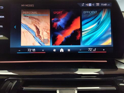 New 2026 BMW X1 xDrive28i w/ Technology Package image 25