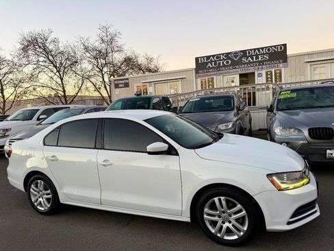 Used 2018 Volkswagen Jetta S image 9