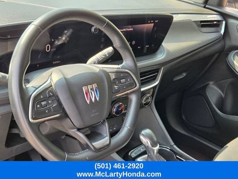 Used 2024 Buick Encore GX Sport Touring FWD image 8
