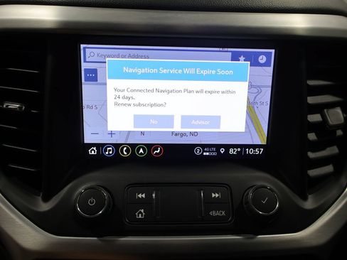 Used 2023 GMC Acadia SLT w/ Elevation Edition AWD/4WD image 28