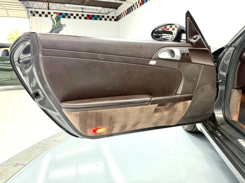 Used 2006 Porsche Boxster S RWD image 38