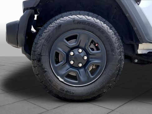 Used 2024 Jeep Wrangler Sport AWD/4WD image 10