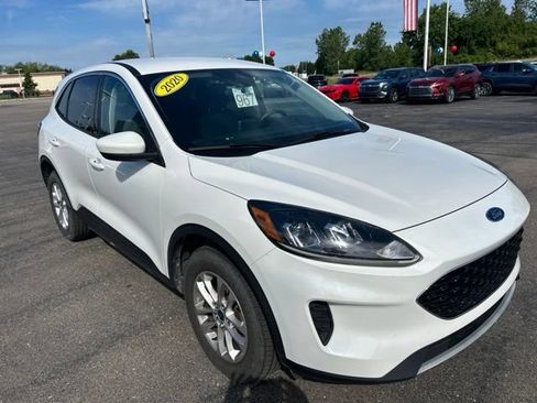 Used 2020 Ford Escape SE AWD/4WD image 3