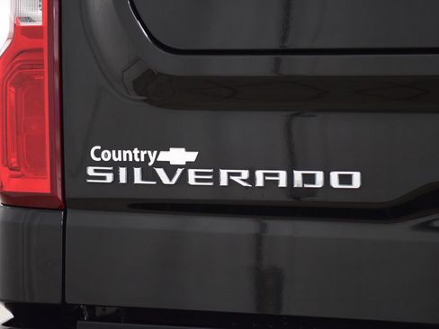 Used 2024 Chevrolet Silverado 1500 High Country w/ High Country Premium Package AWD/4WD image 22