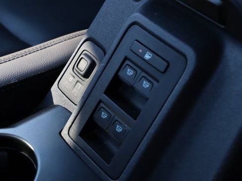 Used 2023 Ford Bronco Wildtrak image 30