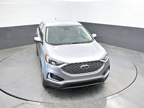 Used 2024 Ford Edge SEL AWD/4WD image 25