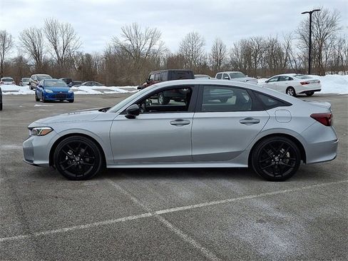 Used 2025 Honda Civic Sport image 7