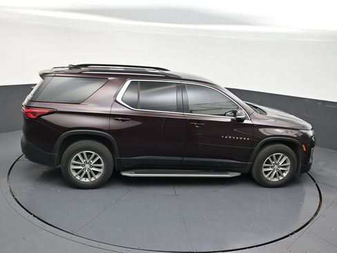 Used 2023 Chevrolet Traverse LT FWD image 18