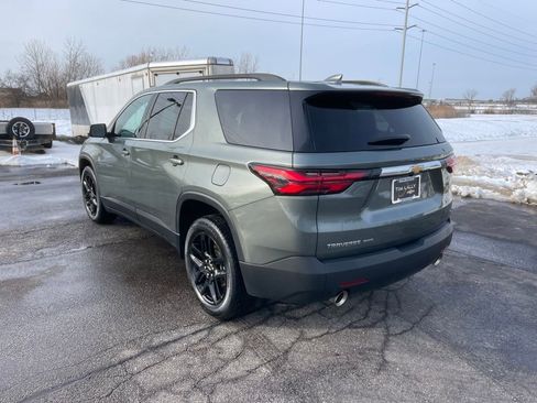 Used 2023 Chevrolet Traverse LT image 5