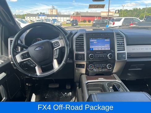 Used 2017 Ford F350 Platinum w/ Platinum Ultimate Package AWD/4WD image 15