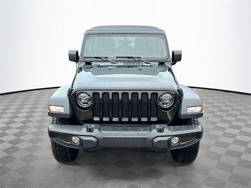 Used 2021 Jeep Wrangler Unlimited Willys image 2