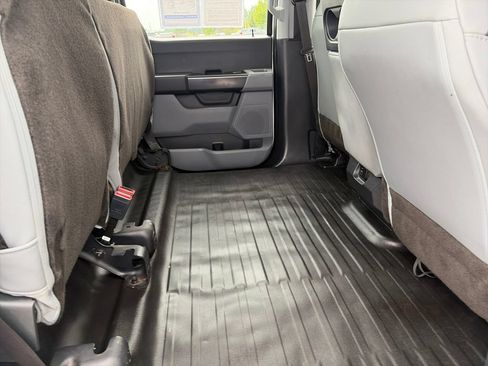 Used 2022 Ford F150 XL w/ Equipment Group 101A High AWD/4WD image 32