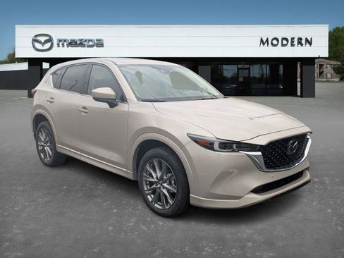 New 2025 MAZDA CX-5 AWD 2.5 S w/ Premium Plus Pkg image 3