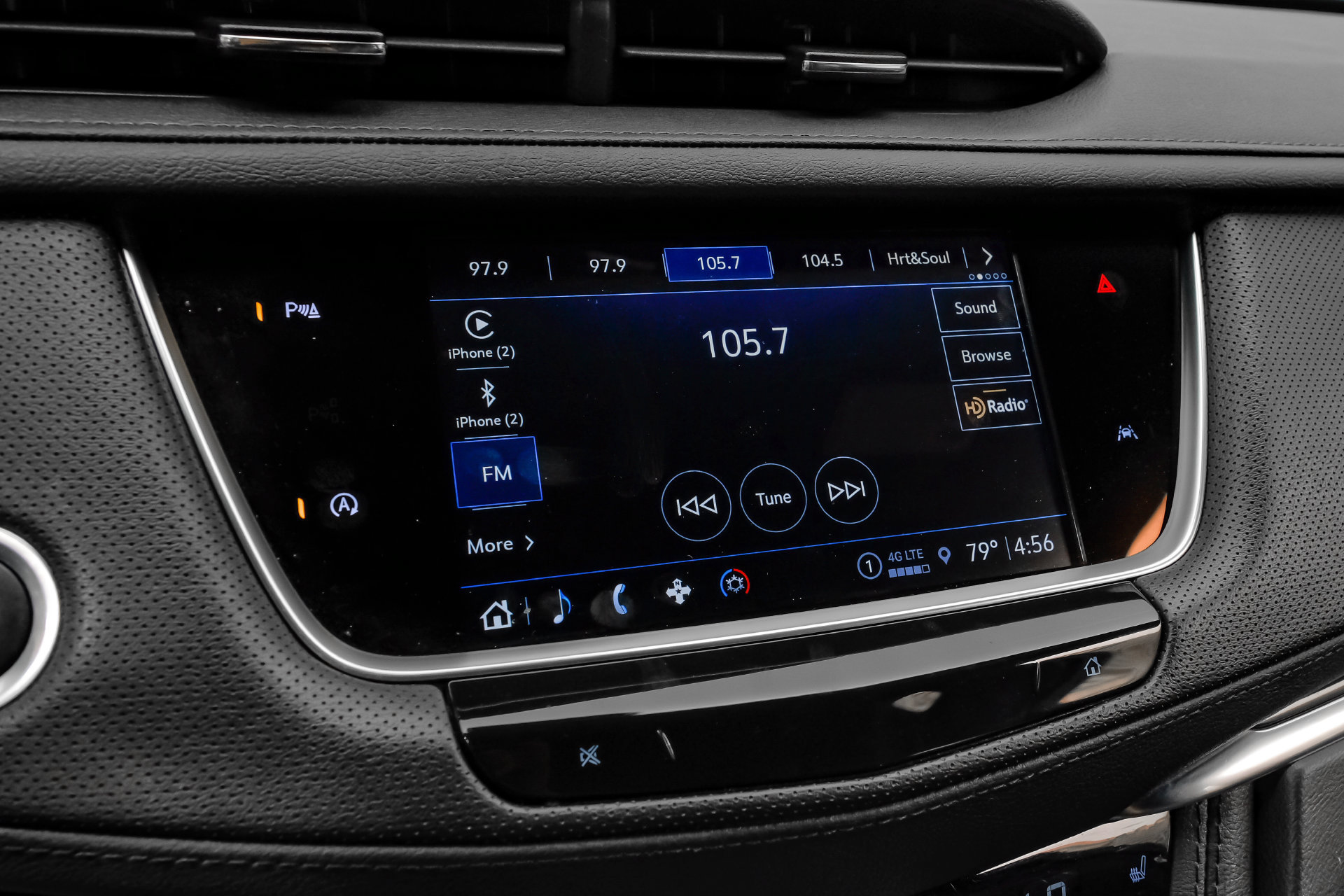 Used 2023 Cadillac XT6 Luxury FWD image 32